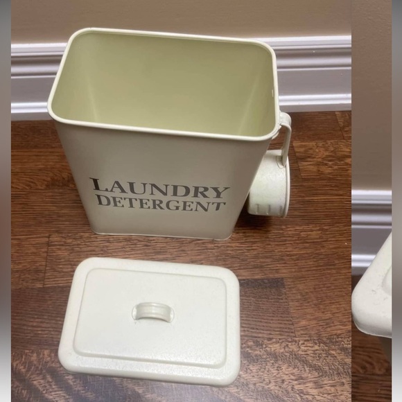 Vintage Style Laundry Detergent Container Scoop Powder Laundry Soap Tin Canister - Picture 6 of 8